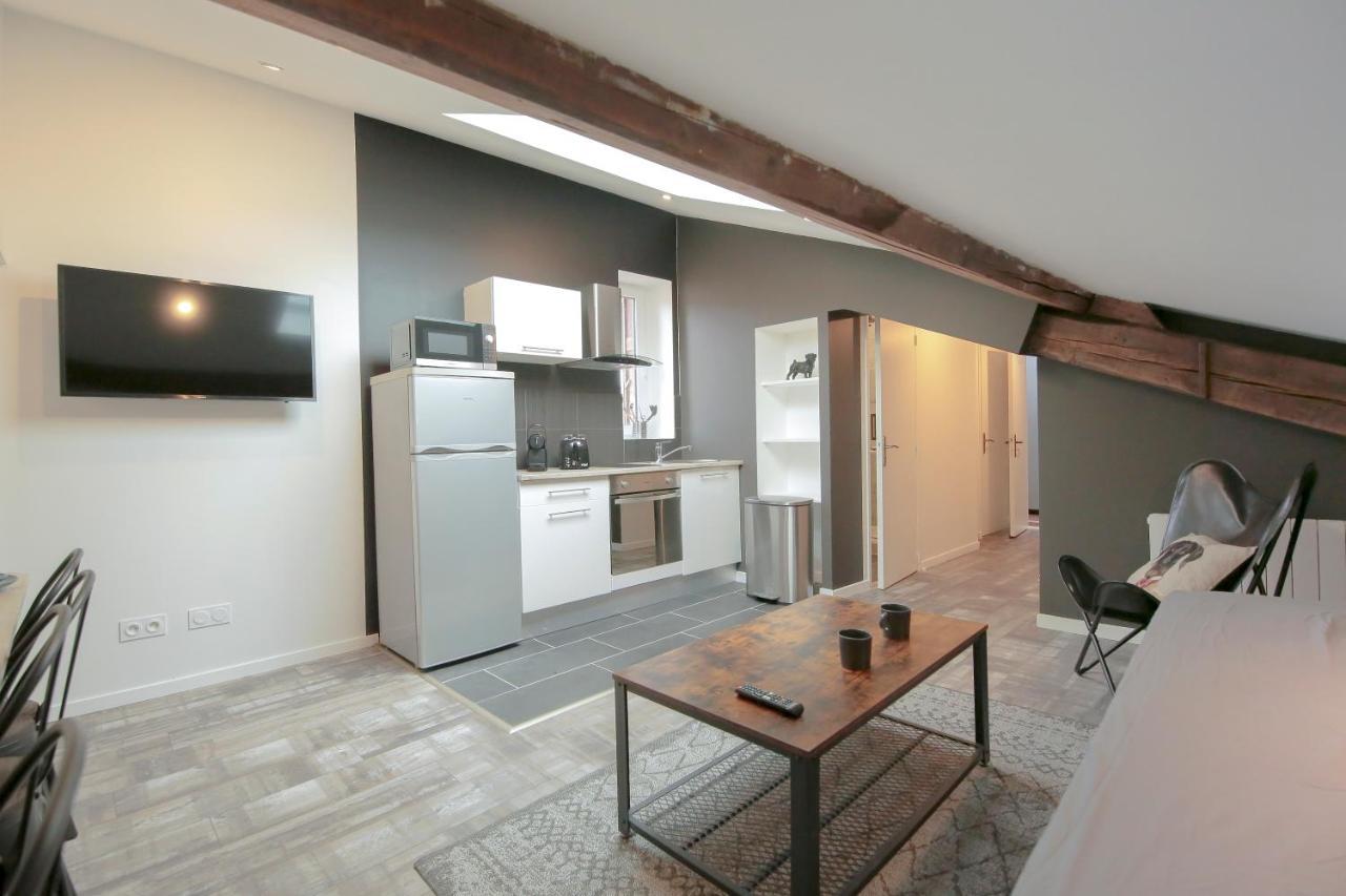 Le Classy, T3 Hypercentre Chic Et Cosy, Wifi Par Sovalfi Saint-Etienne  Exteriör bild